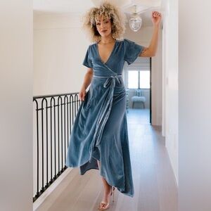 Baltic Born Andi Ribbed Velvet Flutter Sleeve Wrap Maxi Dress Blue XXL NEW